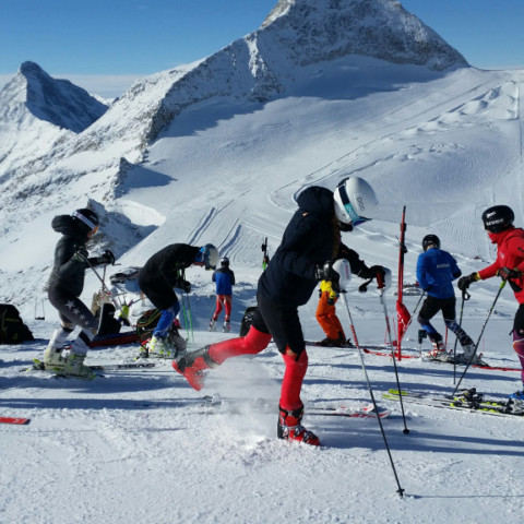 Alpagreinar - Hintertux jökull
