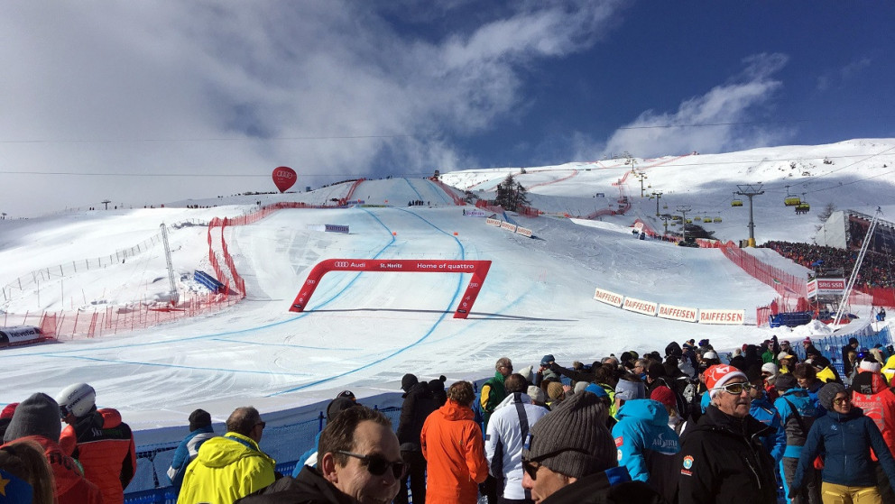 Fyrsti keppnisdagur á HM í alpagreinum á morgun