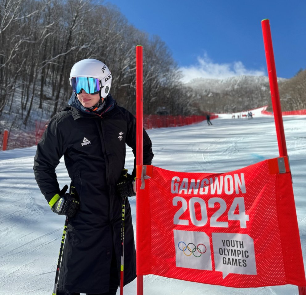 Dagur Ýmir keppti í stórsvigi í dag á YOG