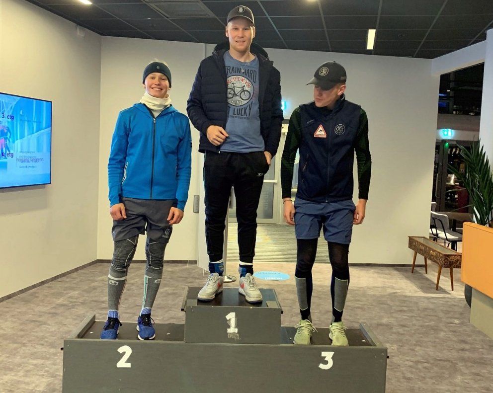 Bjarki Guðmundsson á verðlaunpallinum