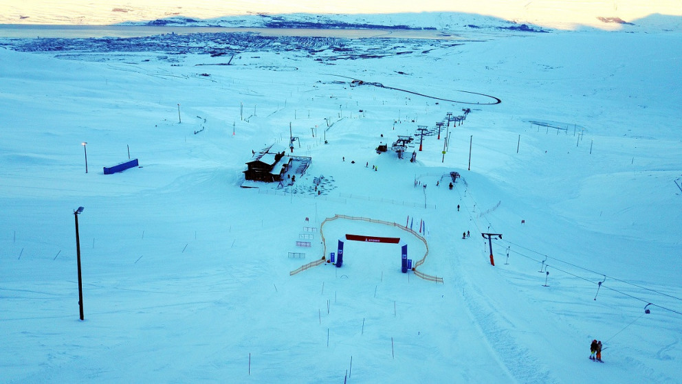 Flott veður var í Hlíðarfjalli í kvöld