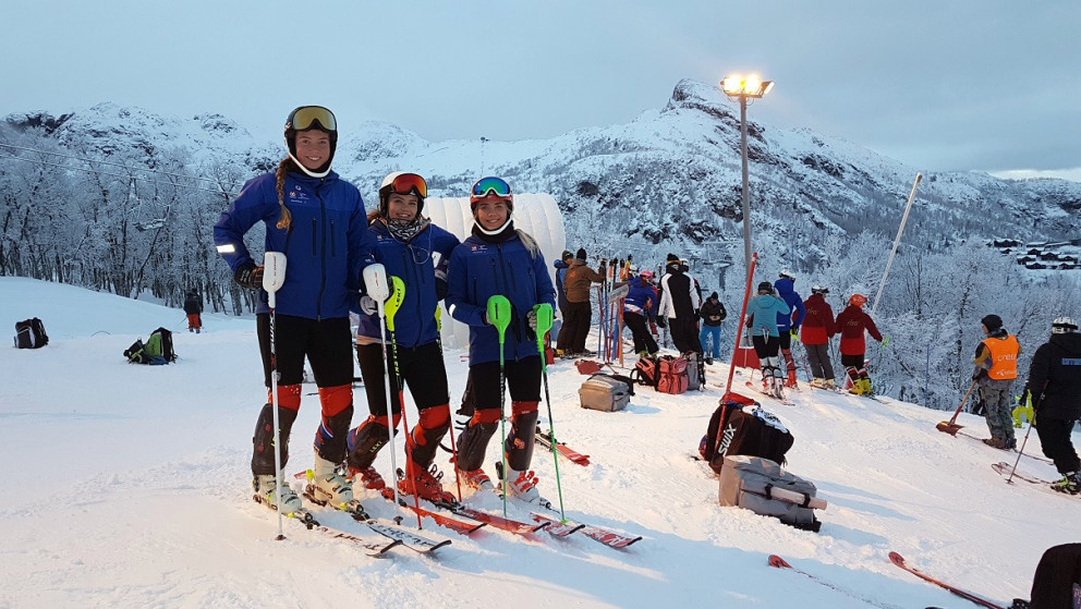 Hluti af B landsliðinu í alpagreinum er í Noregi