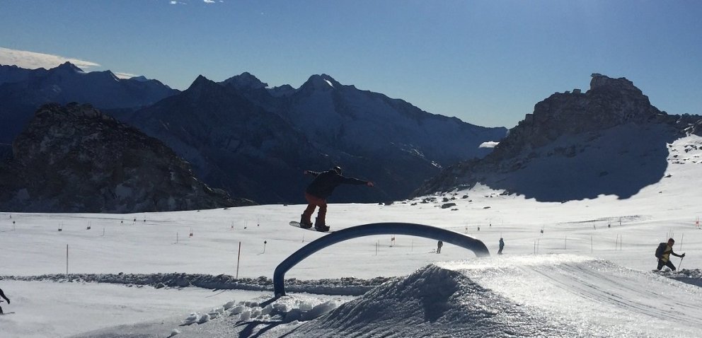 Æfingaferð snjóbrettafólks í Austurríki