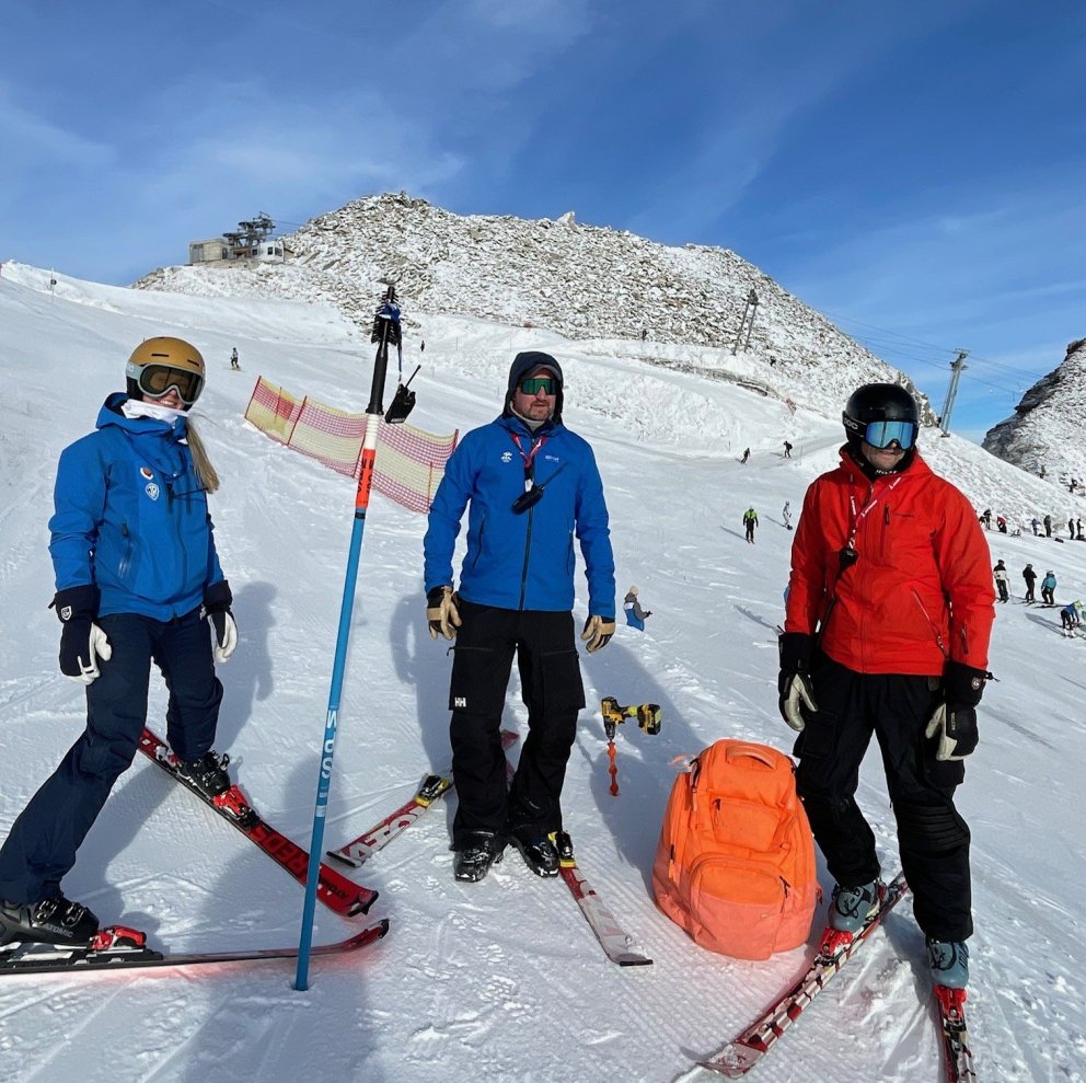 SKÍ auglýsir eftir alpagreinaþjálfurum í verkefni