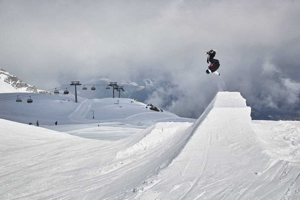 Benni sést hér á hvolfi!