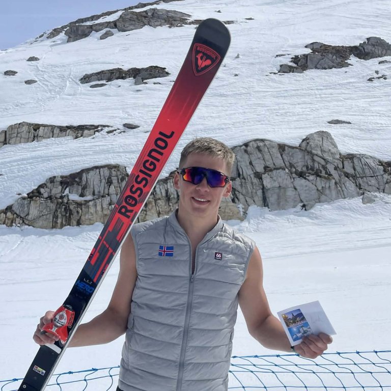 Frábær árangur hjá Jóni Erik – 2. sæti og bestu stórsvigspunktar ferilsins