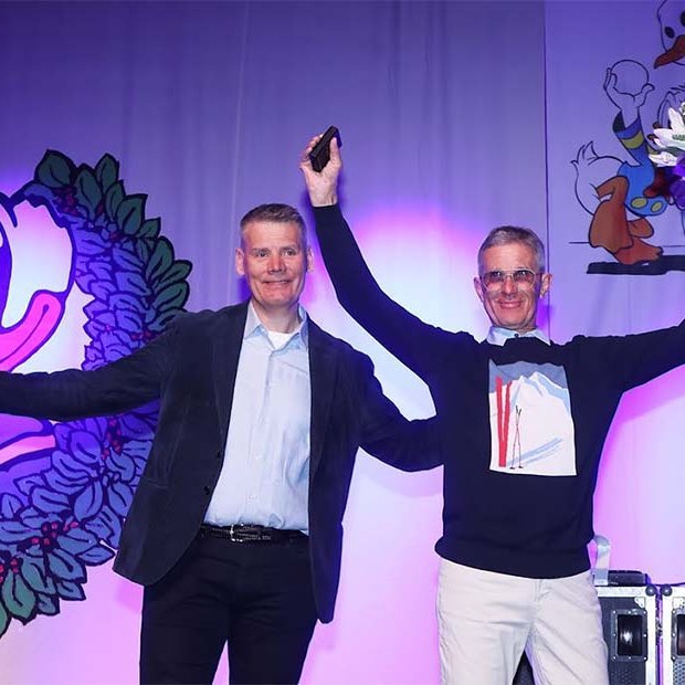 Gísli Reynisson formaður SKÍ og Tómas Leifsson. Mynd Þorgeir Baldursson